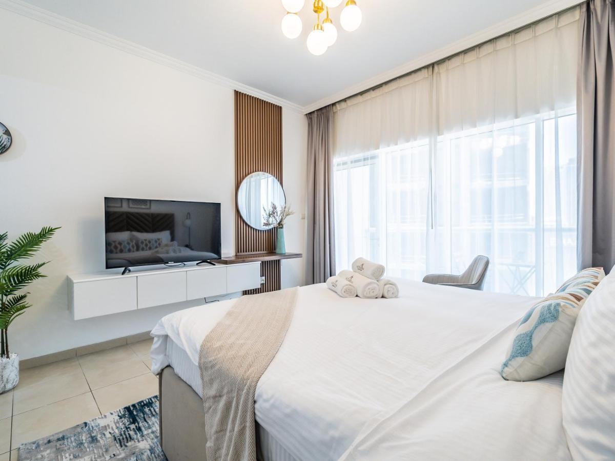 Apartment Delightful Studio With Balcony - Burj Al Nujoom